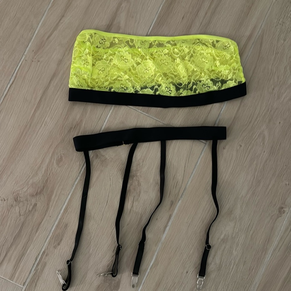 Neon bandeau top & garter belt